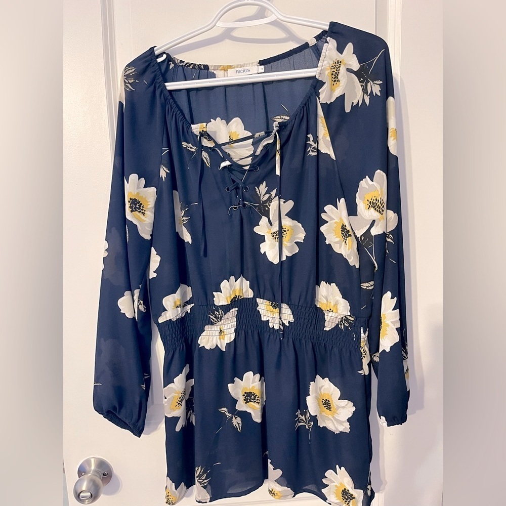 Floral Women's Top - Navy